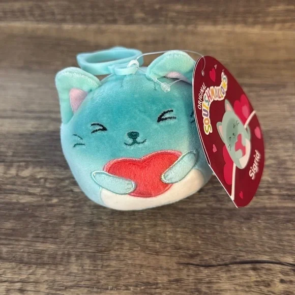 Squishmallow SIGRID the Siamese Cat | Valentine 2025 | NWT - Picture 2 of 3